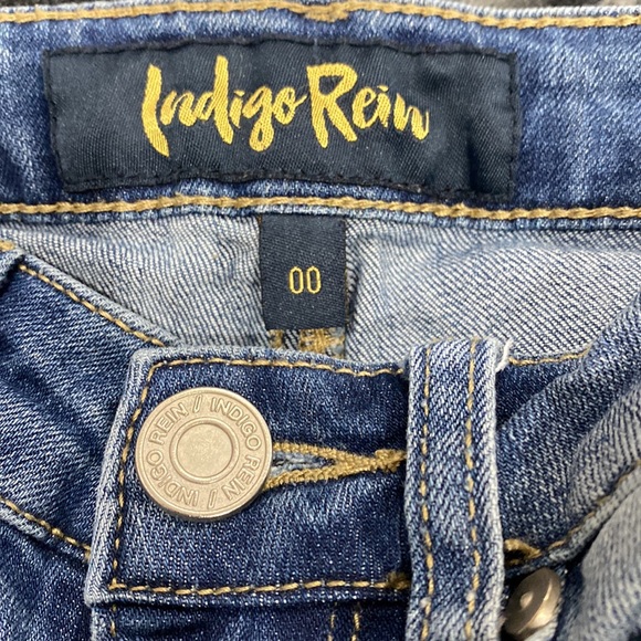Indigo Rein Women’s Jeans size US 00 in Blue color - Picture 2 of 4